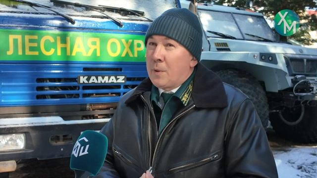 Совет ветеранов Ханты-Мансийска побывал на базе авиационной и наземной охраны лесов