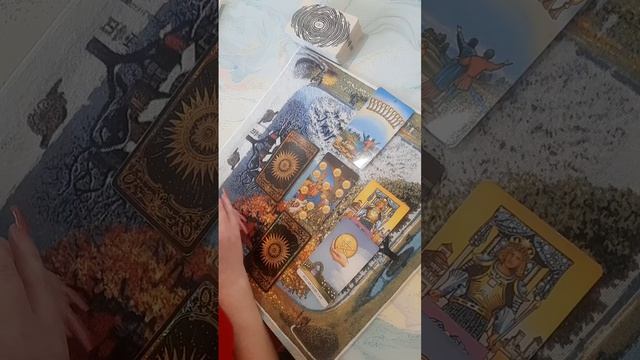 Таро прогноз на 14 апреля 🤗