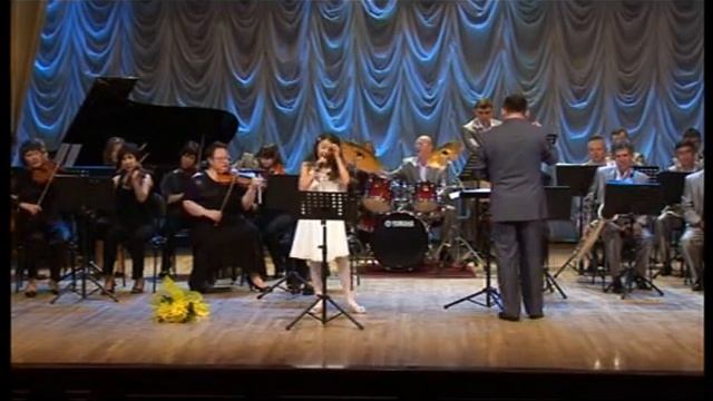 Колыбельная из кф «Цирк» -  Луара Айрапетян и Астраханский джаз оркестр