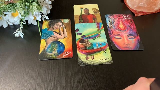 Что он думает о тебе сейчас 😍🍓💐Таро