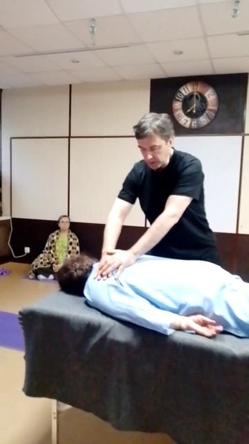 Энергетическое взаимодействие массажиста и клиента