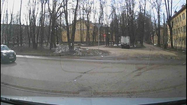 Левый Сюрприз