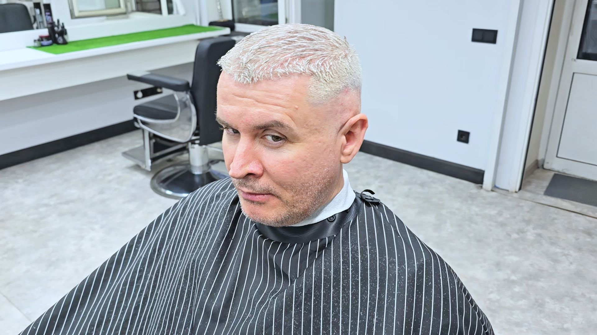 Изменили МИШЕ! Притащила Вована к НОВОМУ барберу, он ПРЕОБРАЗИЛ Вована! ЭЛИТНАЯ закупка чая и кофе