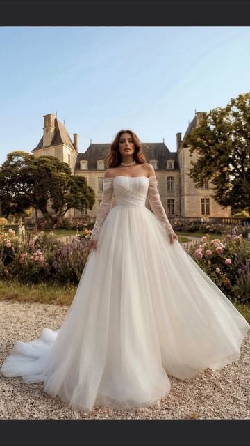 Свадебное платье Мару - А-силуэт, воздушный фатин, рукава и жемчужный декор♥️

Прокат 33.900₽ - прод