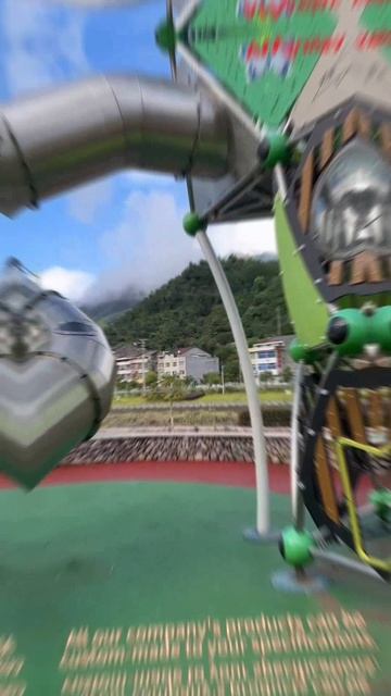 Это не просто горки — это целый мир, который стоит исследовать!