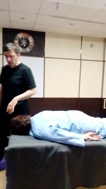 Положение массажиста относительно клиента