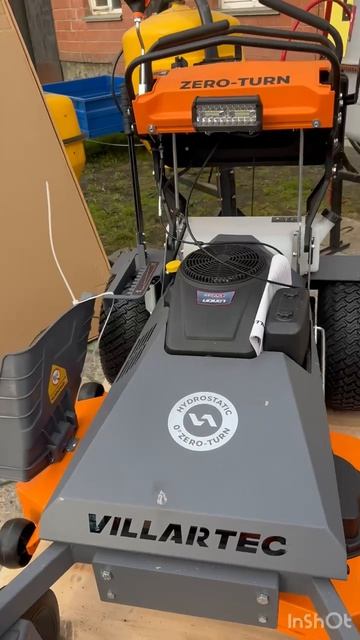 Газонокосилка бензиновая с платформой