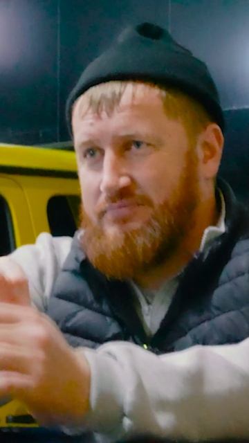 Грузовики Vklogistik от самого первого - Казбекович и его история