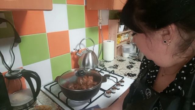 Первые весенние 🌱 работы на клумбе 🌷🌷🌷