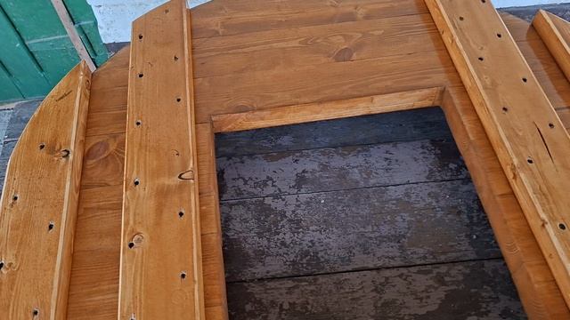 Крышка на колодец...