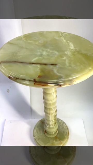 Стол из оникса 400*400*680мм. 1212504-5