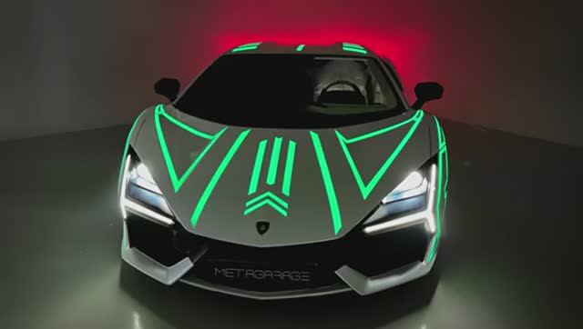 Lamborghini Revuelto