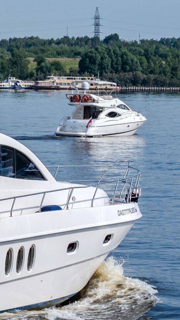 Яхты Majesty 66, Princess 52, Sunseeker Manhattan 44, Fairline Phantom 40
