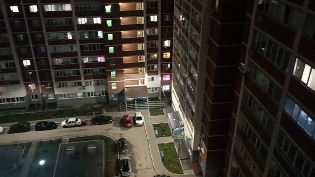 ЖИЗНЬЮ БИТЫЙ..... Сл. ИГОРЬ ТУЗОВ. А ВЕЧЕРОМ, ДЕЛАТЬ НЕЧЕГО.. СЛУШАЕМ НОВУЮ ПЕСНЮ...