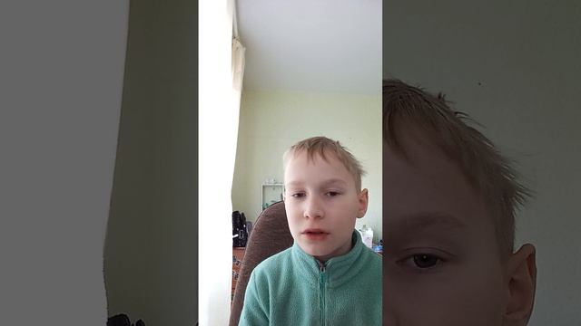 Первое мое видео рассказ о себе !