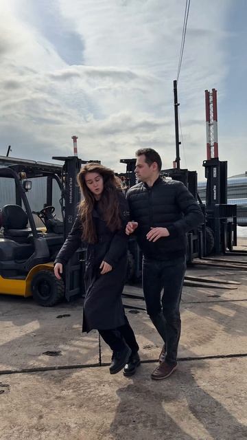 Есть еще желающие на бесплатный погрузчик?)