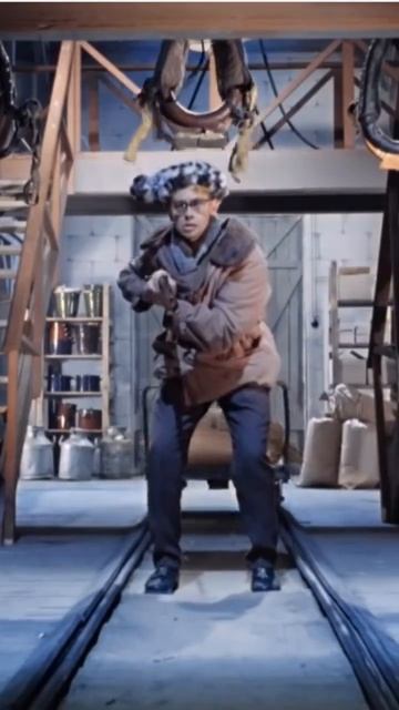 Схватка на складе.