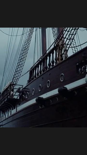 #корабль #парусник #пристань #путешествие #синиеводы #кораблекрушение