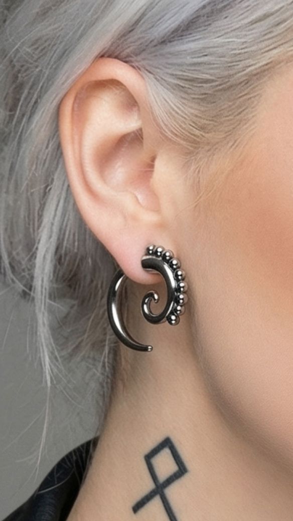 Серьги‑джекеты 