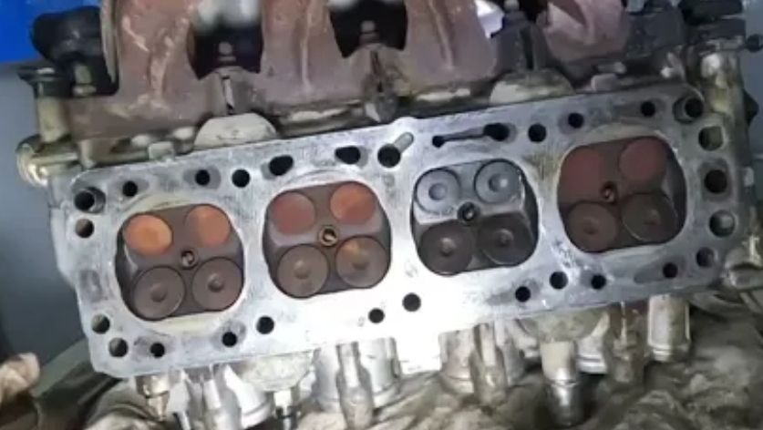 Пробило прокладку ГБЦ, Нексия 1,5 16кл разбор, дефектовка ЧАСТЬ1