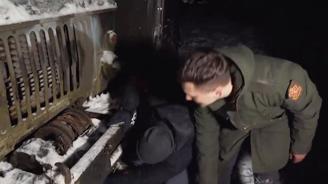 крутая находка машины в лесу