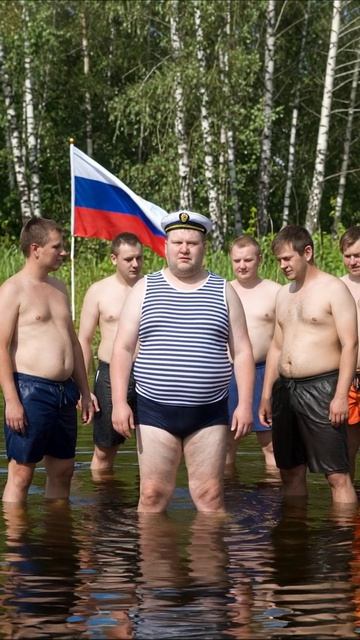 Летние забавы на водоеме с друзьями #лето #друзья #отдых