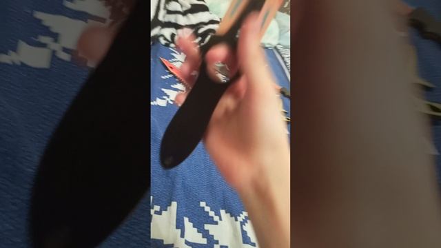 Показываю коллекцию деревянных ножей.С необычными образами.