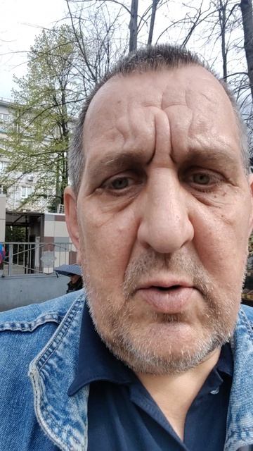 Лечение - это трудно! Надо много нервов, но, всё таки, порой нервные срывы бывают.