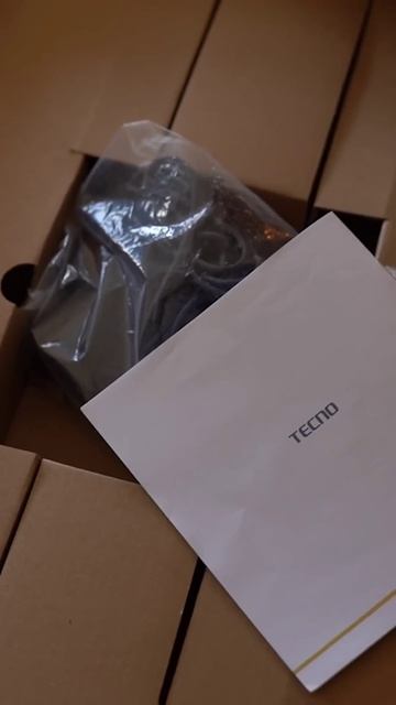 Ноутбук за $540 — первые впечатления и что внутри? #tecno #ноутбук #ноут #распаковка #чтовнутри