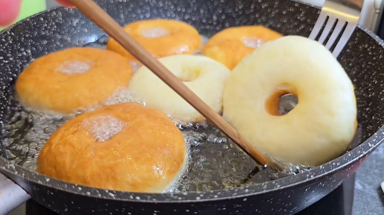 НИКОГДА не впитывают масло! ИДЕАЛЬНЫЙ рецепт вкусного ТОП-пончика с восходящими дрожжами.