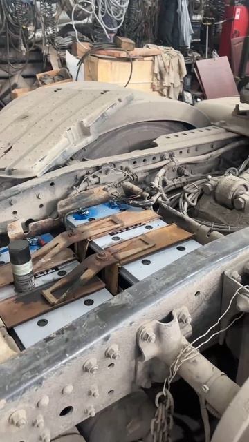 КАМАЗ с фильтрами, Мерседес с АКБ, колесами и замком зажигания, Дафу давление поправили