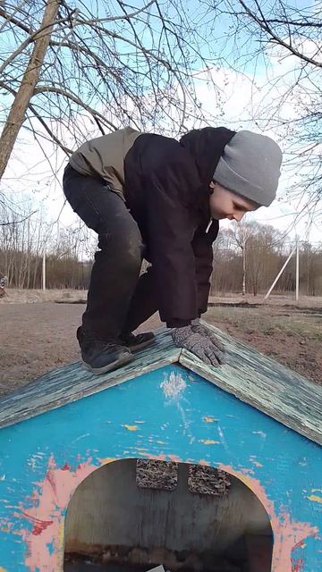 тутор как залезть на домик и спрыгнуть