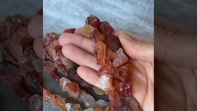 Сердолик необработанные камни