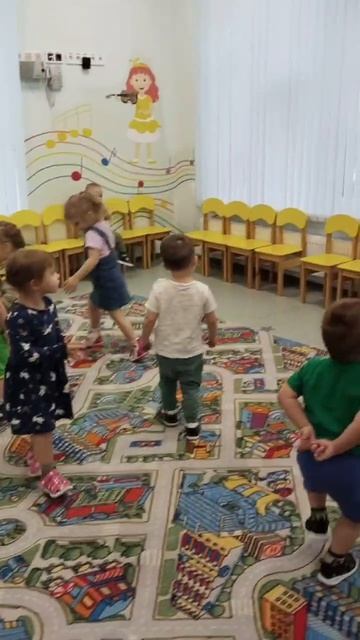 Cosmo Сад в г.Зеленоград. Занятие музыкой.