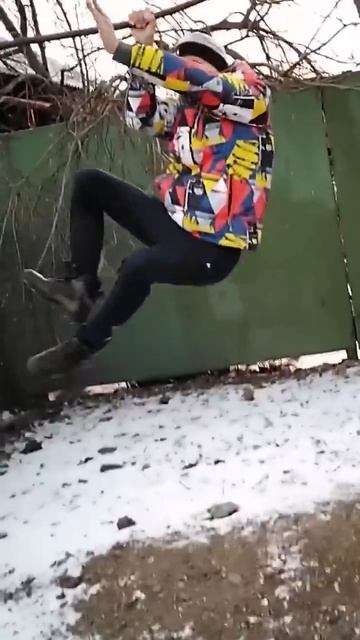 4 One Arm Pull Ups On Left Arm