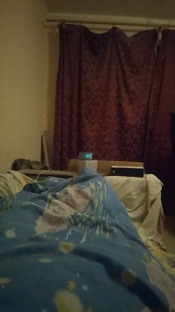 Без нормальной музыки скушна