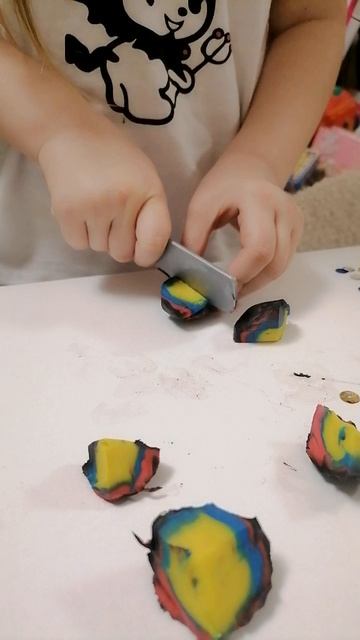 Шар из пластилина