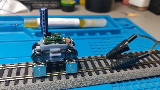 Модель емелиной печки на выставке 