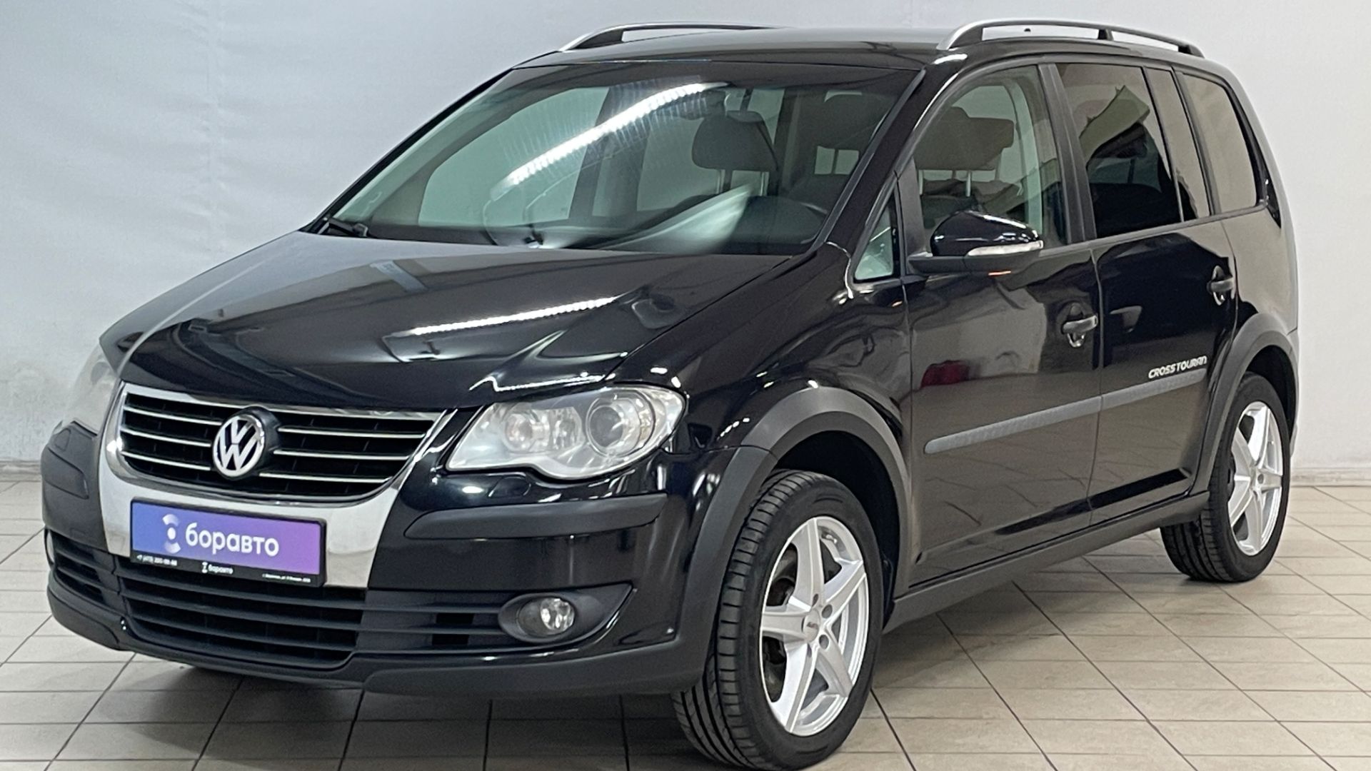 VOLKSWAGEN TOURAN