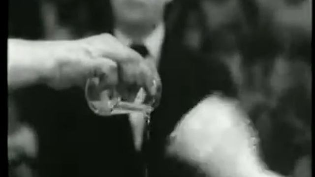 Юрий Никулин и Михаил Шуйдин. Алкоголики.