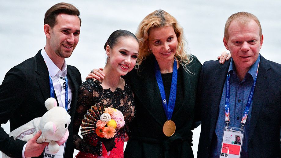 Аделия Петросян и Пётр Гуменник. Алина Загитова и Этери Тутберидзе.