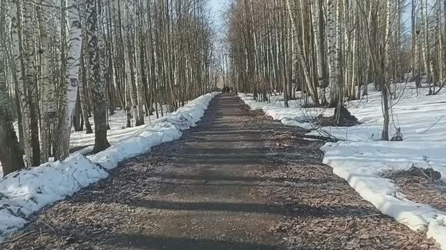 Открываем сезон, Пасхой.