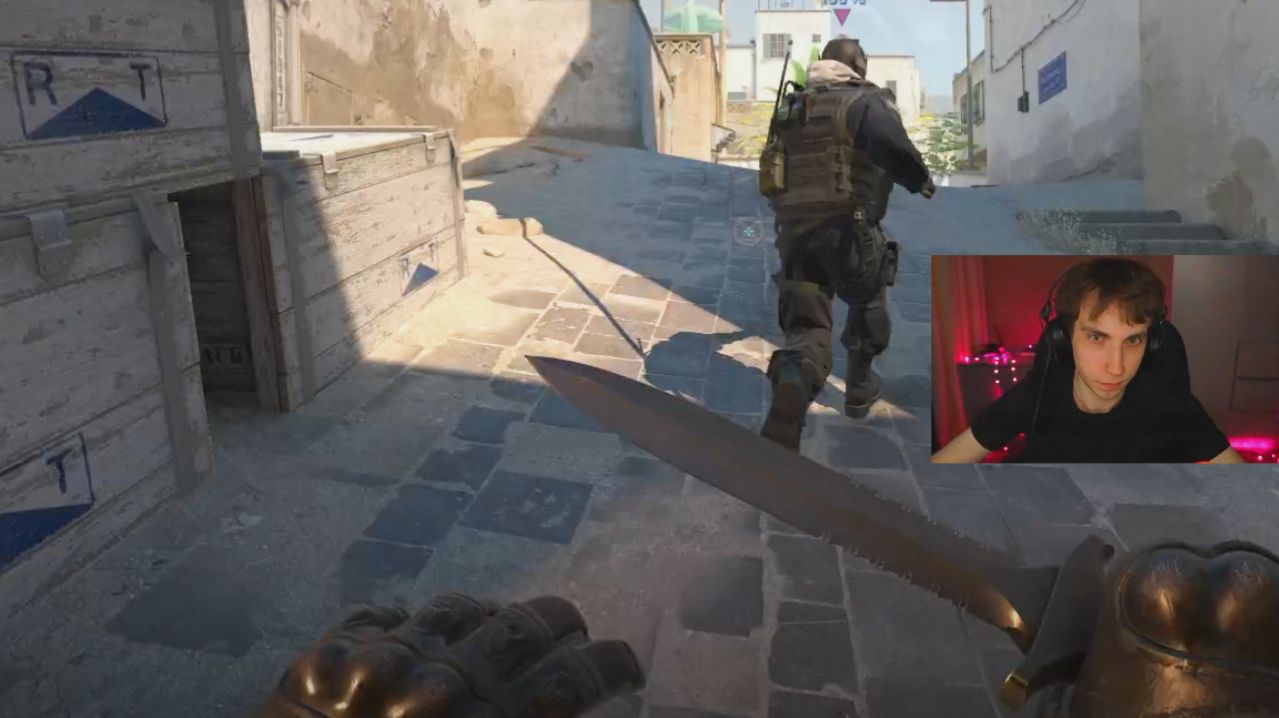 Играю в Counter-Strike 2 🔥