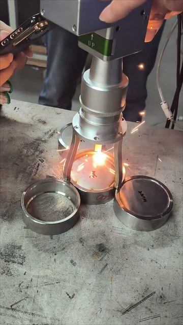 Лазерная головка для сварки по окружности до 65мм, прямоугольник 45х45мм, крест,