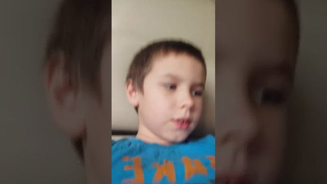 рассказ о драке игрушка с кислотой которая щипит глаза