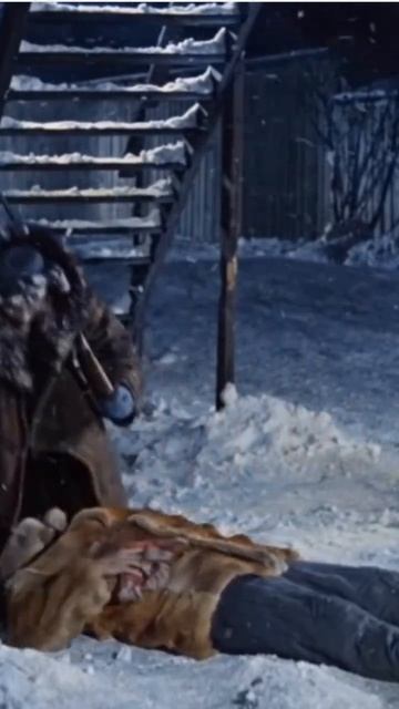 Бабуля закурить есть.