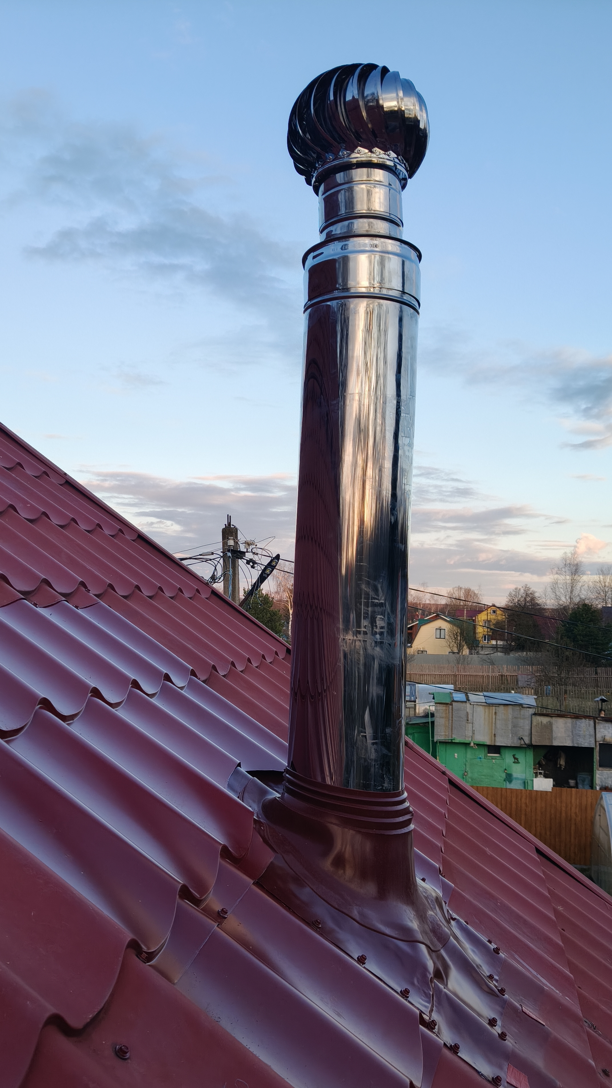 Восстановили трубу вентиляции.