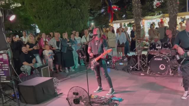 8bfadf2df8c6b16b38f4c0b97e1d2b41