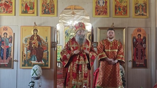 Светлая радость в Арсеньеве: архиерейское богослужение и встреча Табынской иконы в храме РХ