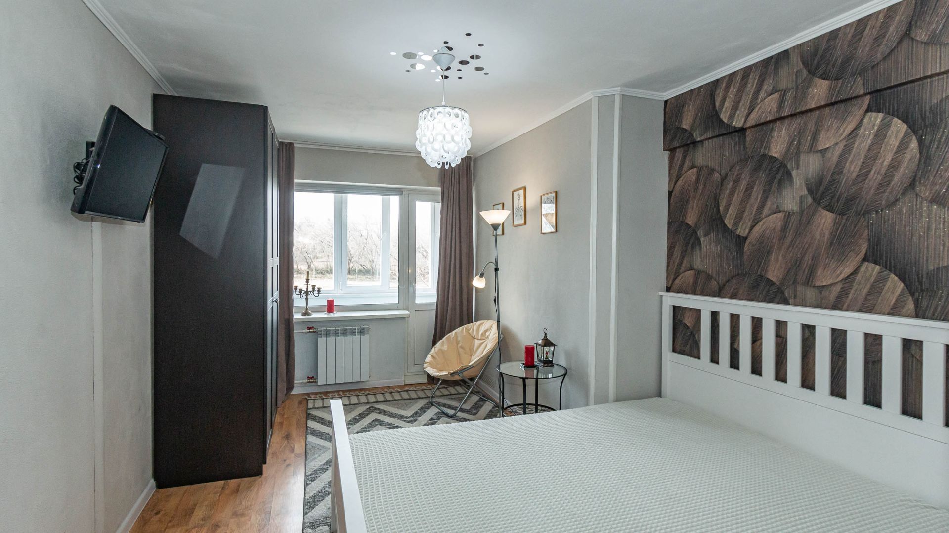 улица Челюскинцев, 95